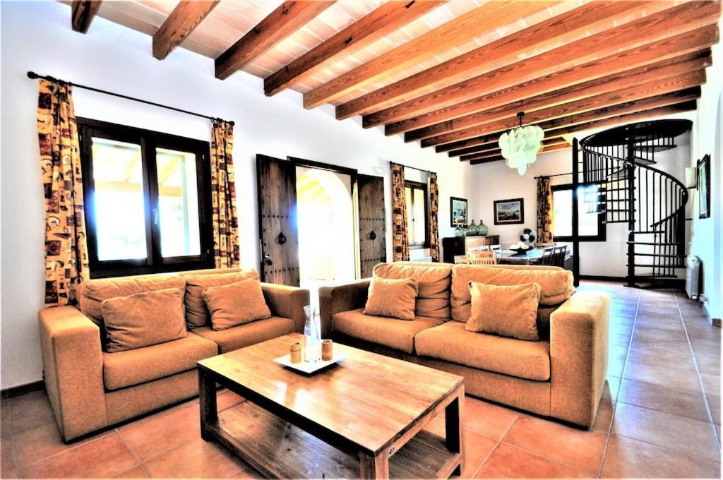 Cas Borrassos- Finca Con Piscina Privada Y Vistas Despejadas Палма де Майорка Екстериор снимка